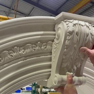 ACA1 class arch with inserted pattern and large K5 keystone to join. 

#allplasta #silvercornices #tdplastering #archway #federation #quality #handmade #plaster #decorative #interiordesign #interiordecor #plastering #fibrousplaster #pattern #keystone